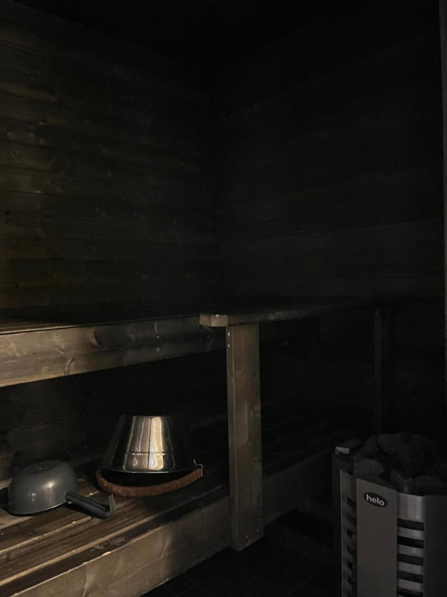 Hotelli Keskipiste Kärsämäki Exterior foto